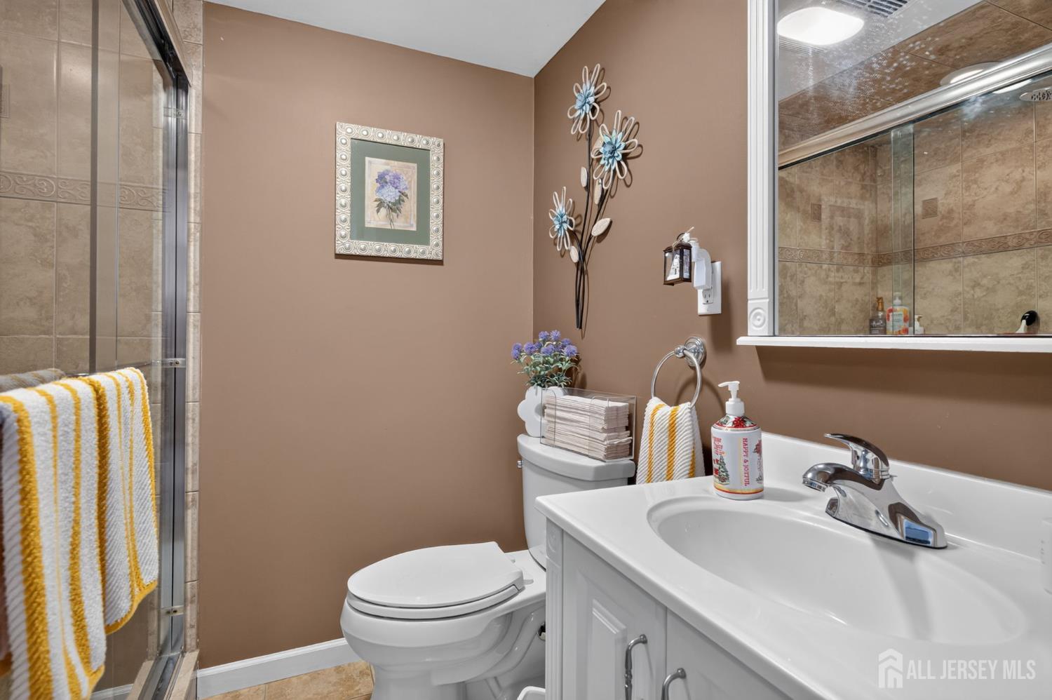 443 Old Stage Road Spotswood NJ 08884
