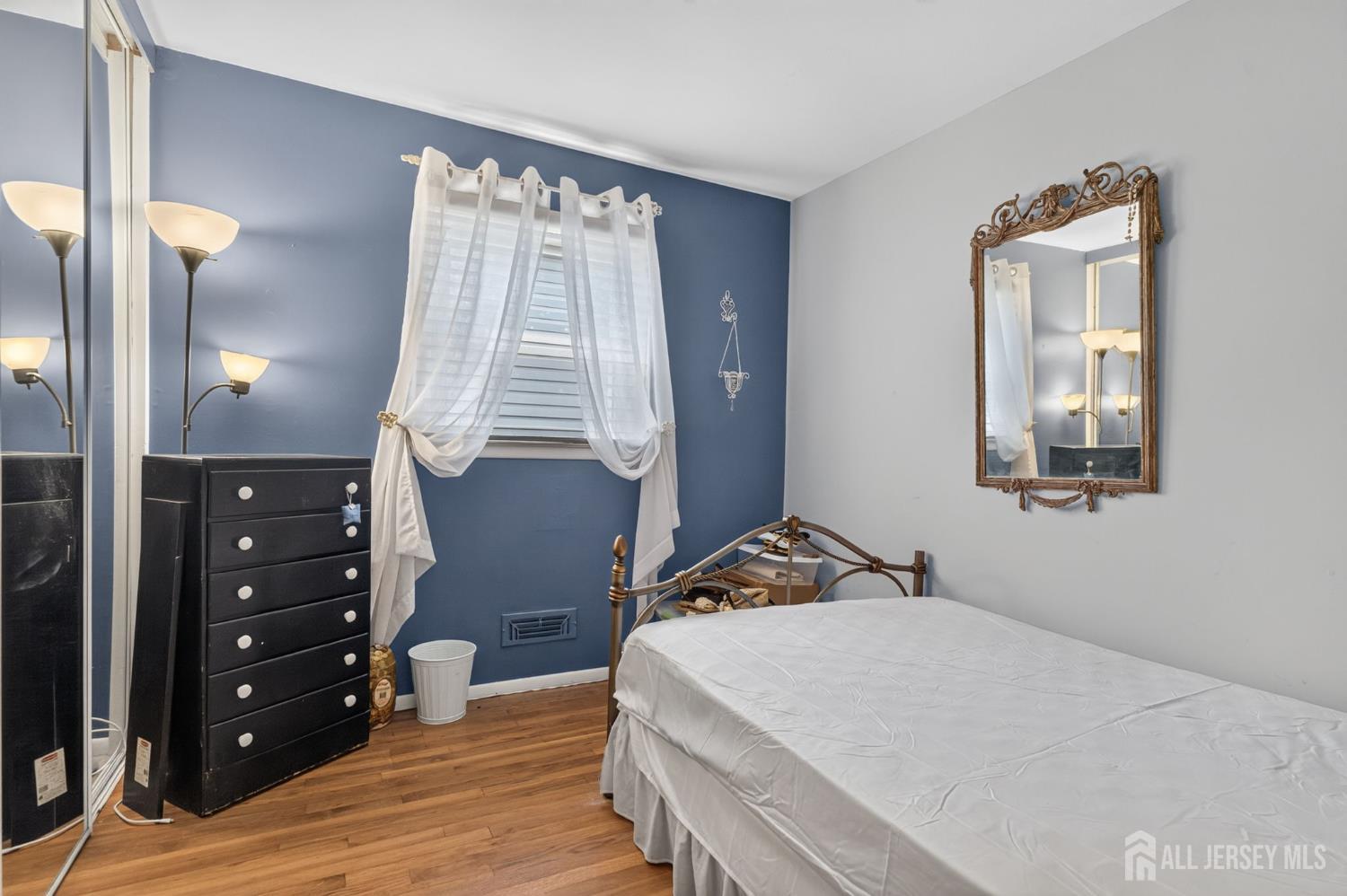 443 Old Stage Road Spotswood NJ 08884