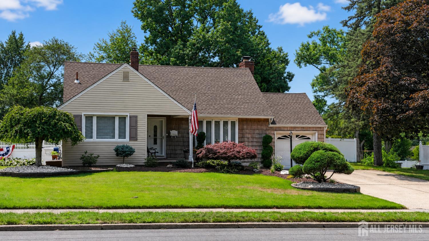 443 Old Stage Road Spotswood NJ 08884