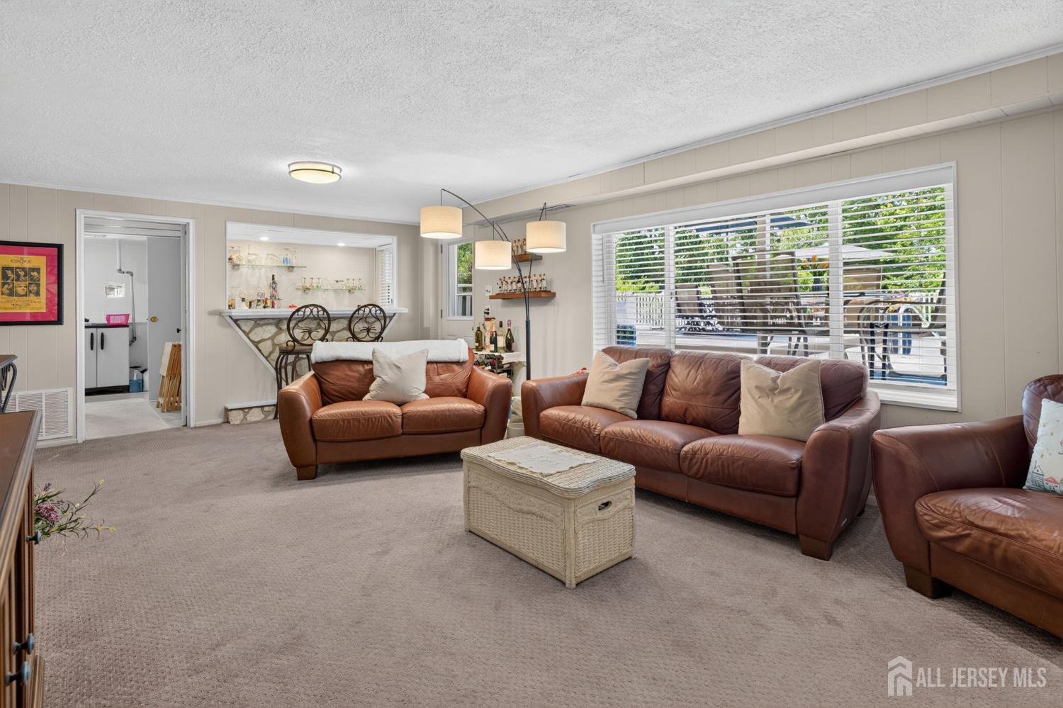 443 Old Stage Road Spotswood NJ 08884