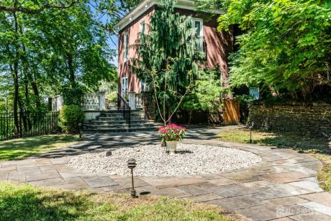 50 Hooper Avenue Atlantic Highlands NJ 07716