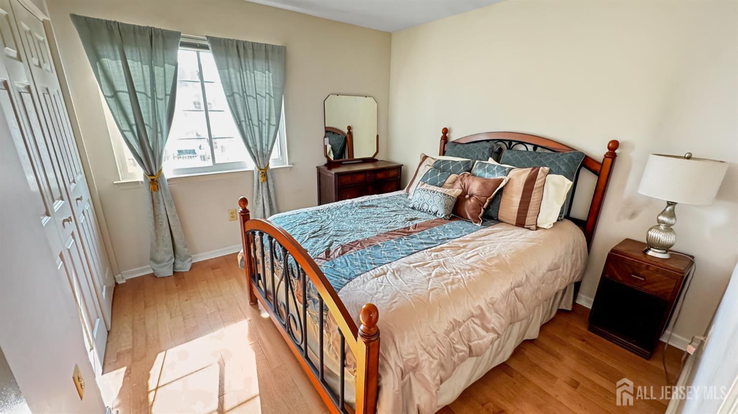 174 Buttonwood Drive Piscataway NJ 08854