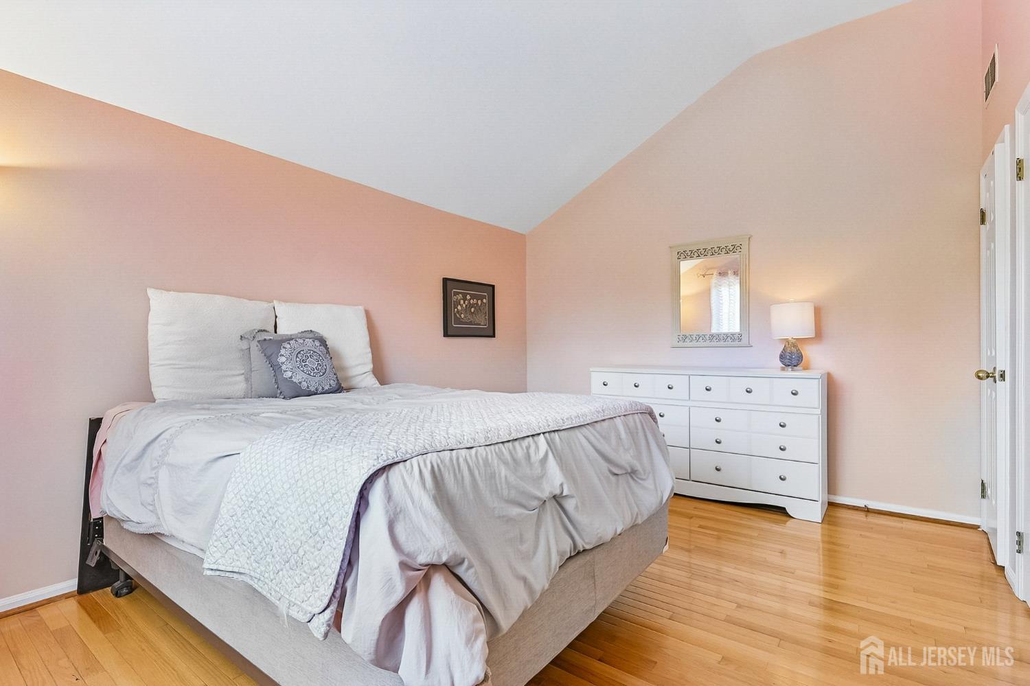 112 Kingsland Circle South Brunswick NJ 08852