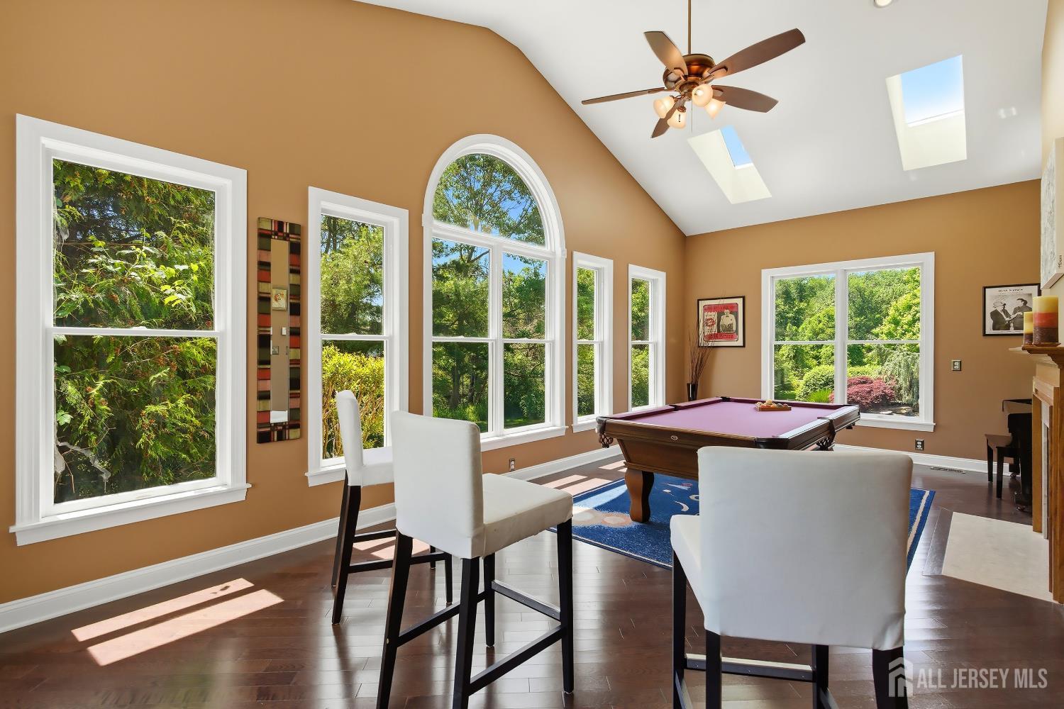 16 Deer Run Drive Freehold NJ 07728