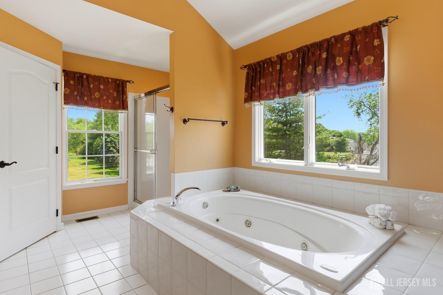 16 Deer Run Drive Freehold NJ 07728