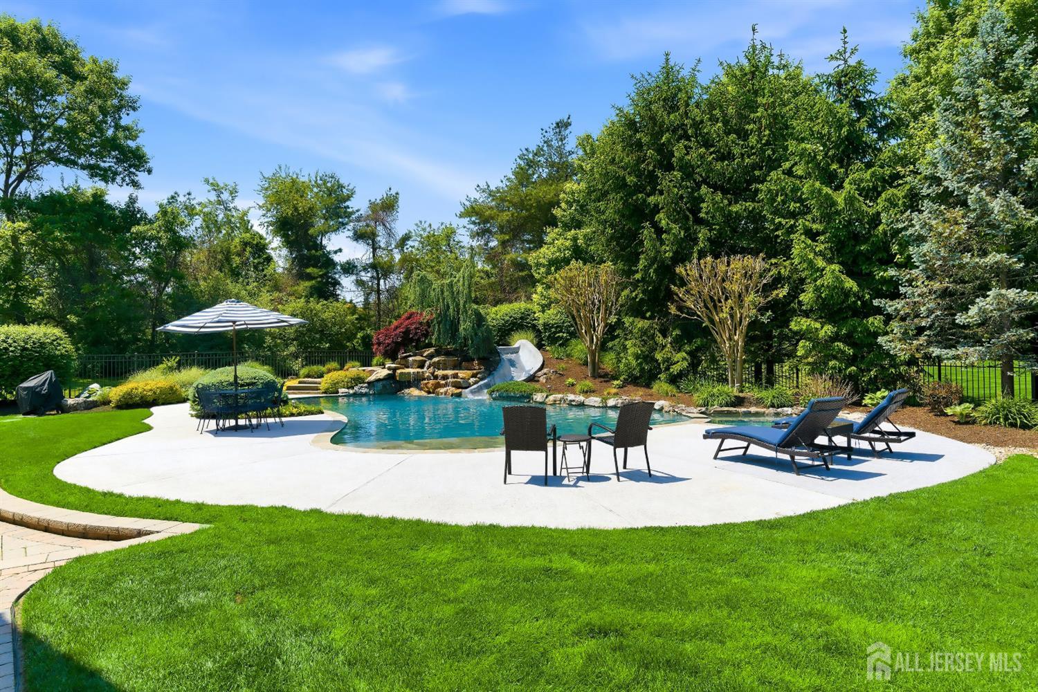 16 Deer Run Drive Freehold NJ 07728