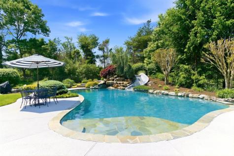 16 Deer Run Drive Freehold NJ 07728