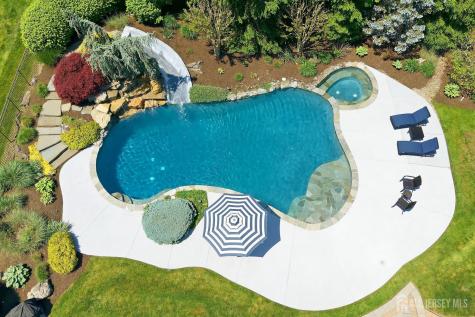 16 Deer Run Drive Freehold NJ 07728