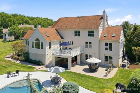 16 Deer Run Drive Freehold NJ 07728