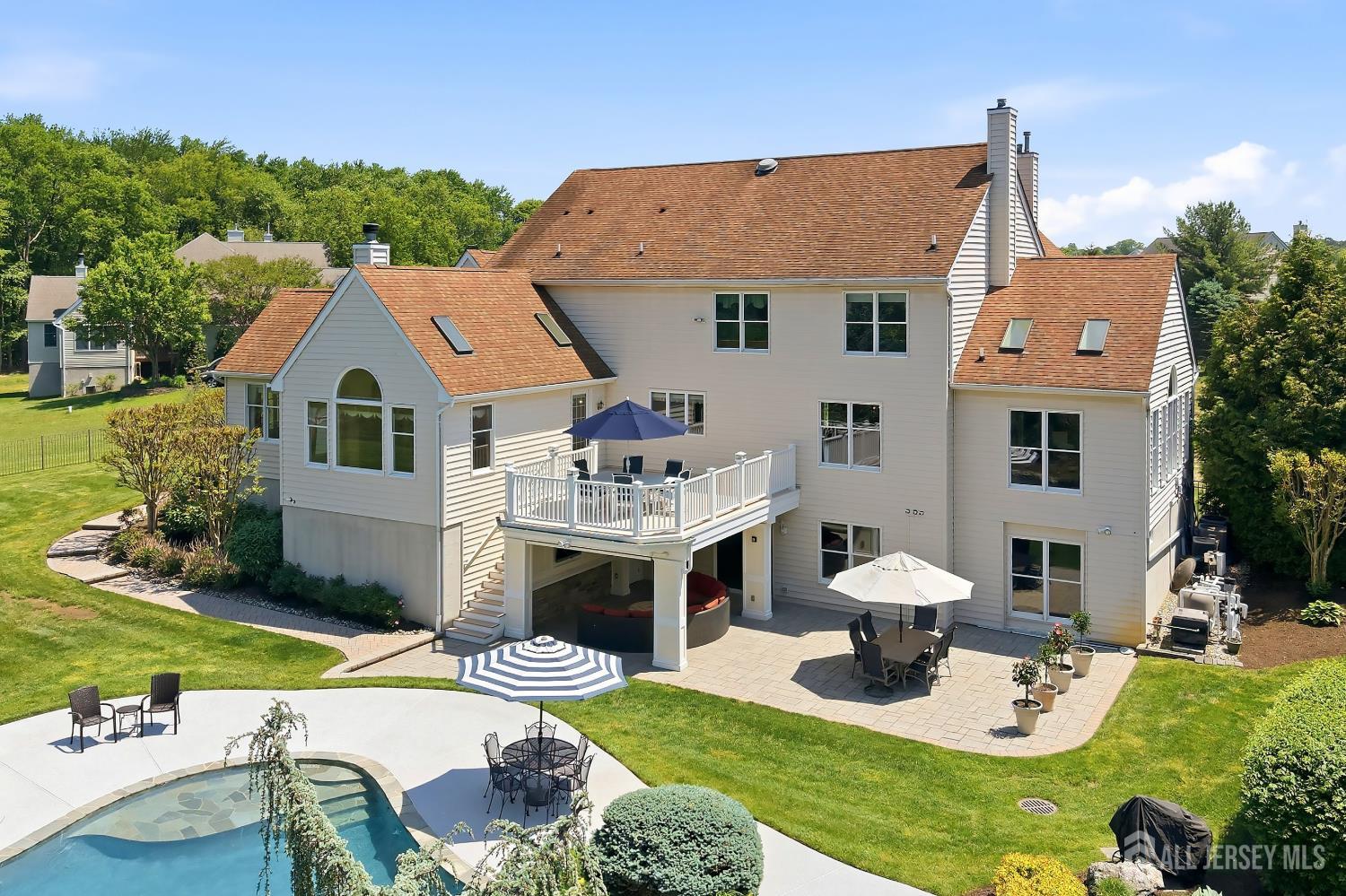 16 Deer Run Drive Freehold NJ 07728