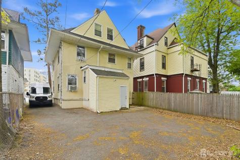 18 Webster Place East Orange NJ 07018