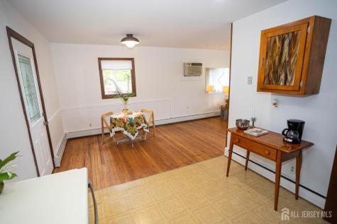 8 Stony Road Edison NJ 08817