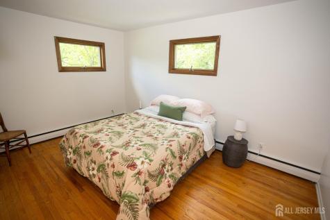 8 Stony Road Edison NJ 08817