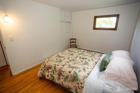8 Stony Road Edison NJ 08817