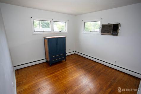 8 Stony Road Edison NJ 08817