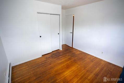 8 Stony Road Edison NJ 08817