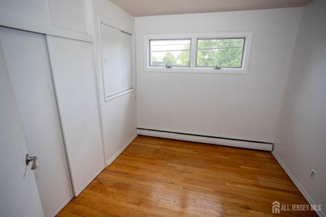 8 Stony Road Edison NJ 08817