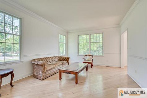 21 Courtside Lane South Brunswick NJ 08540