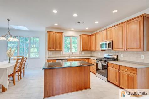 21 Courtside Lane South Brunswick NJ 08540