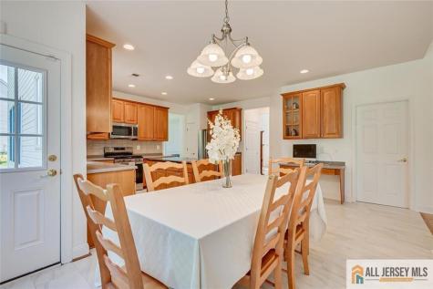 21 Courtside Lane South Brunswick NJ 08540