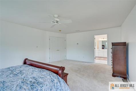 21 Courtside Lane South Brunswick NJ 08540