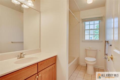 21 Courtside Lane South Brunswick NJ 08540