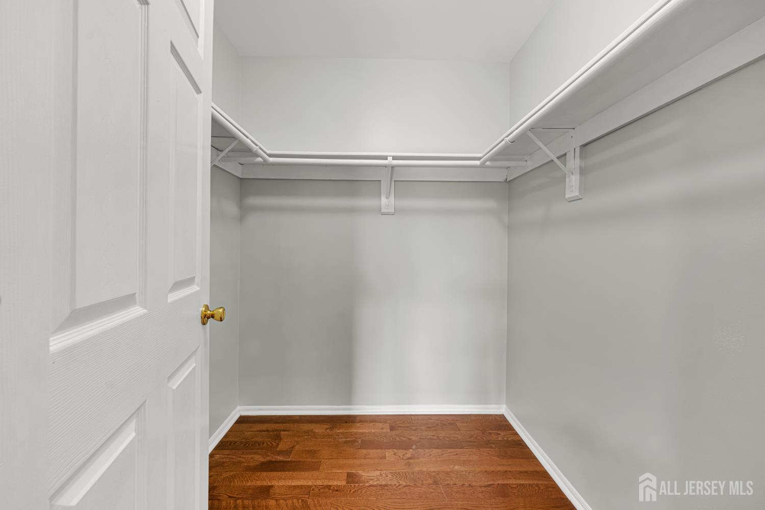 351 Ventnor Court Piscataway NJ 08854