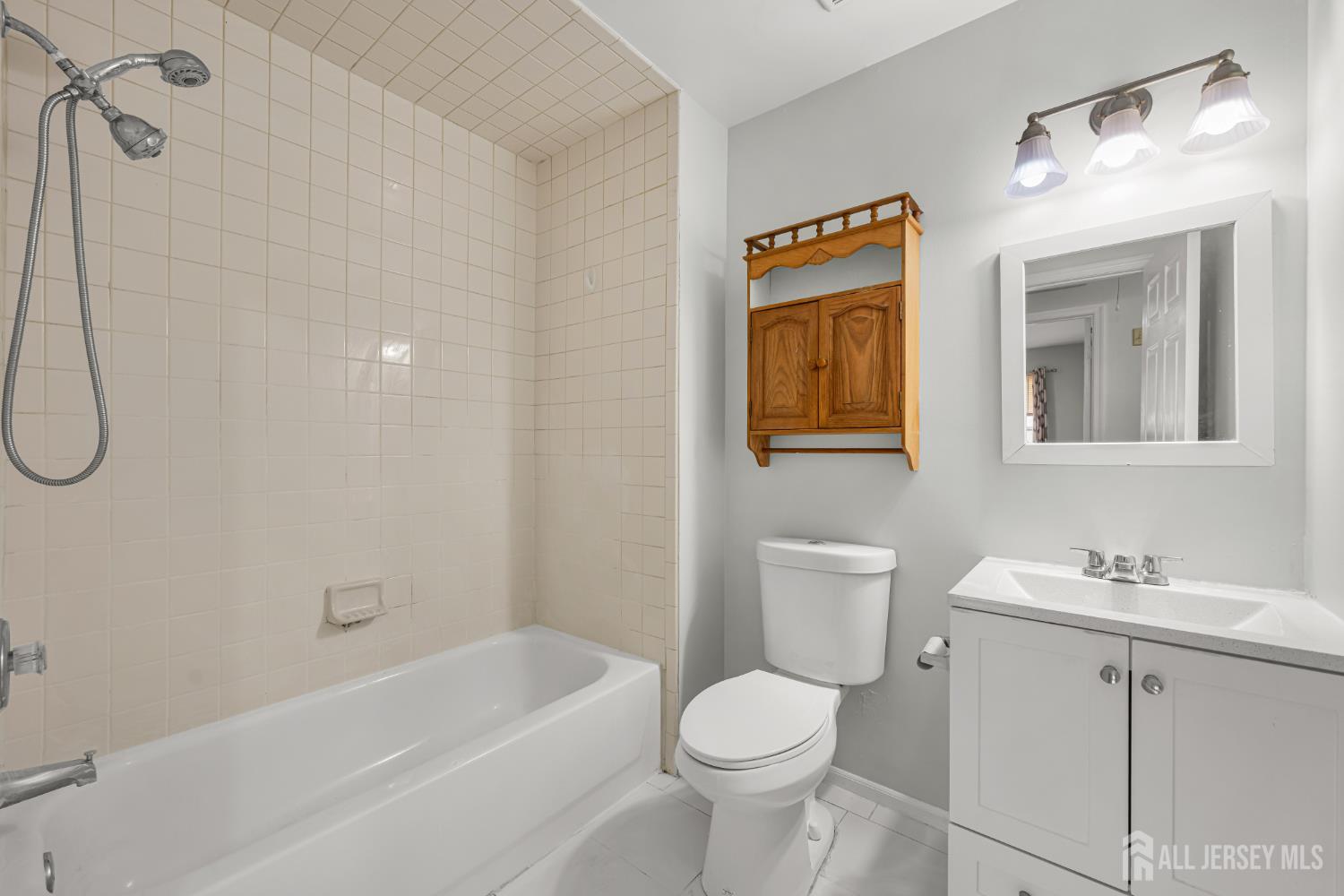 351 Ventnor Court Piscataway NJ 08854