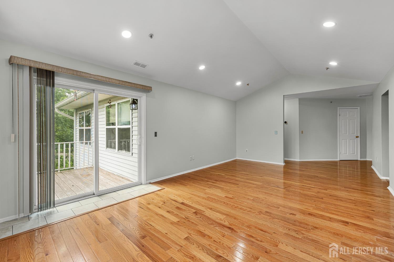 351 Ventnor Court Piscataway NJ 08854