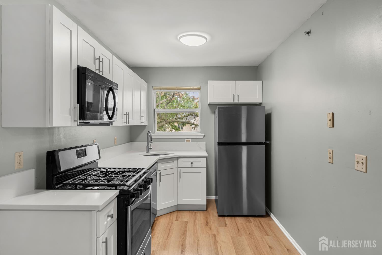 351 Ventnor Court Piscataway NJ 08854