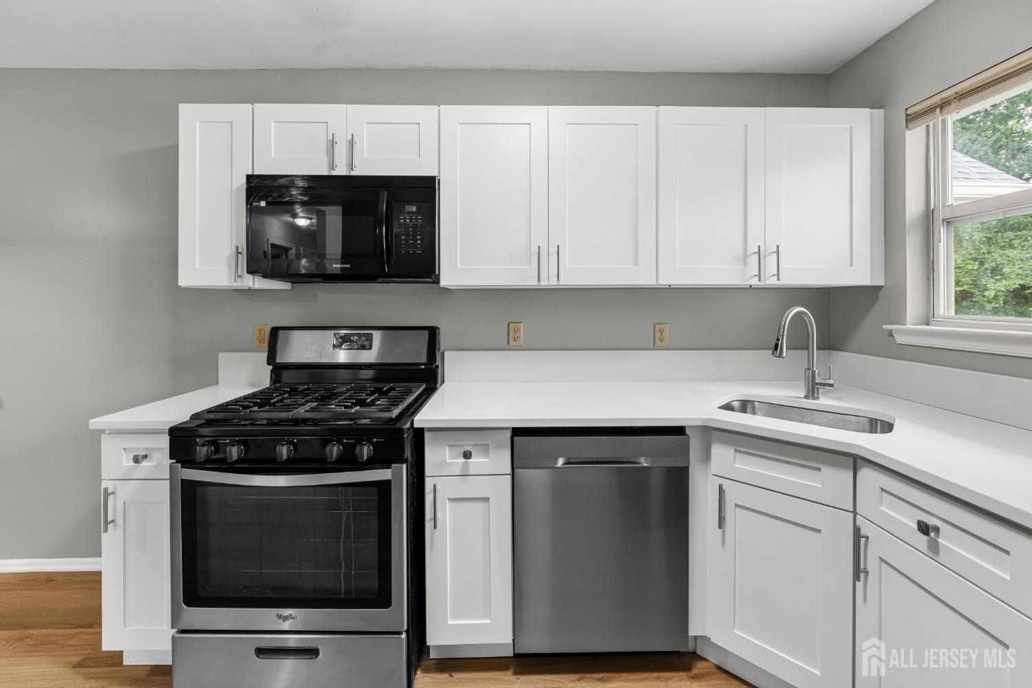 351 Ventnor Court Piscataway NJ 08854