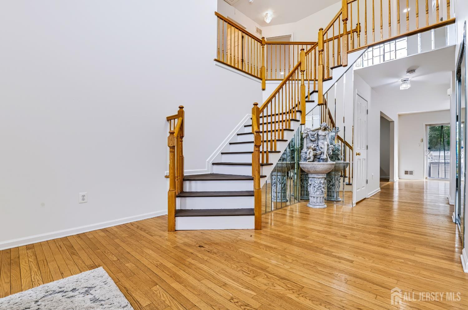 47 Avenue G Avenue Monroe NJ 08831