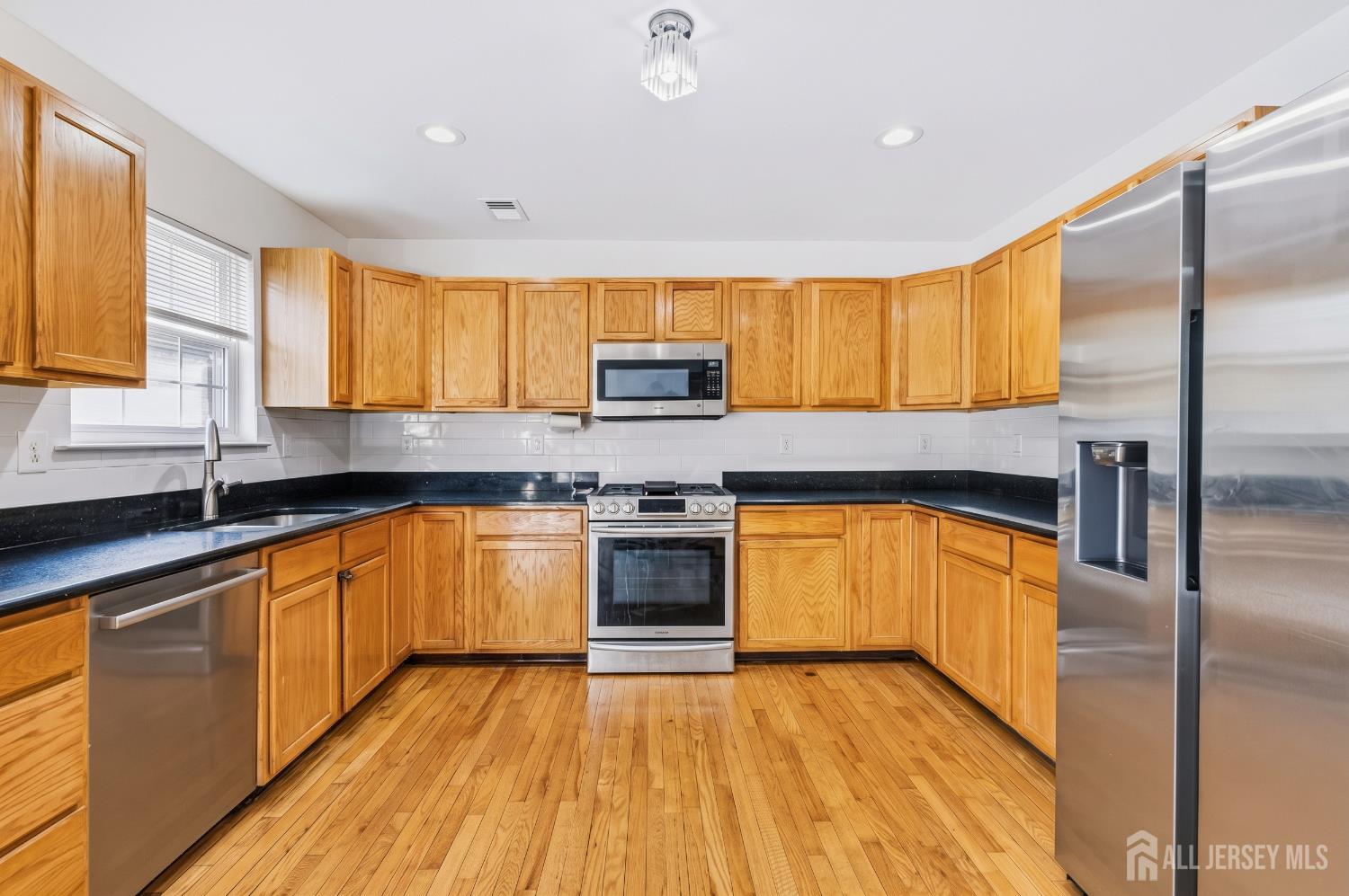 47 Avenue G Avenue Monroe NJ 08831