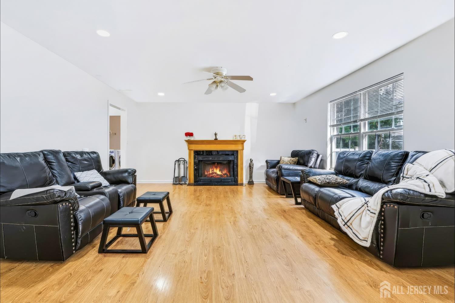 47 Avenue G Avenue Monroe NJ 08831