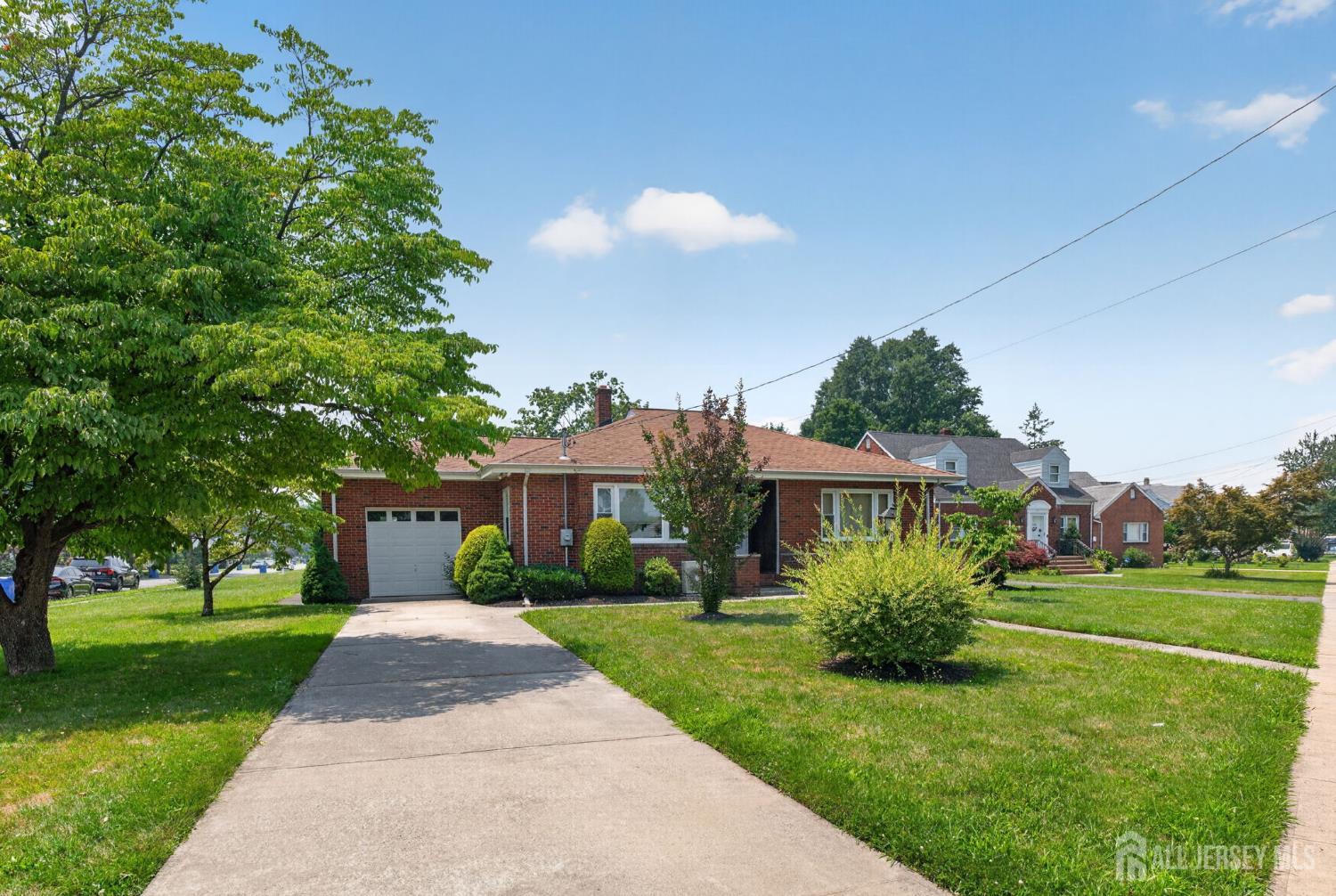 952 Cranbury Cross Road North Brunswick NJ 08902