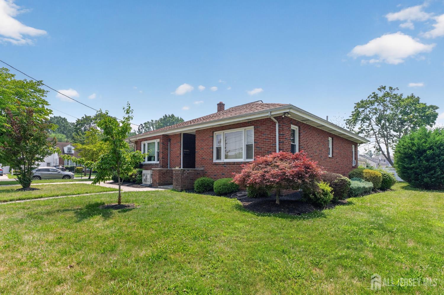 952 Cranbury Cross Road North Brunswick NJ 08902