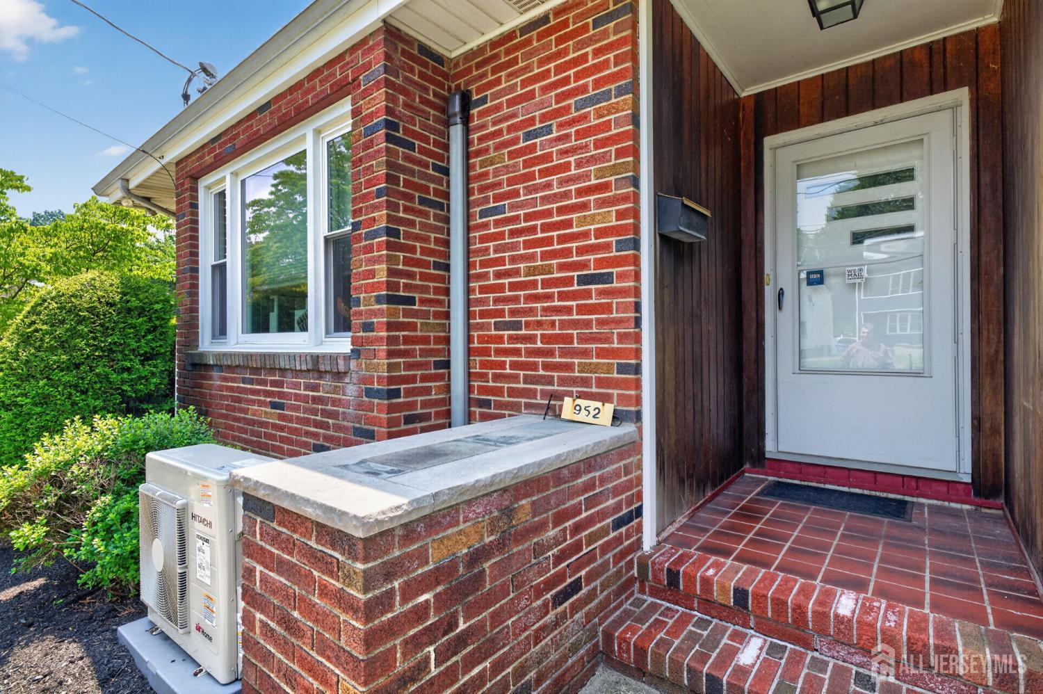 952 Cranbury Cross Road North Brunswick NJ 08902