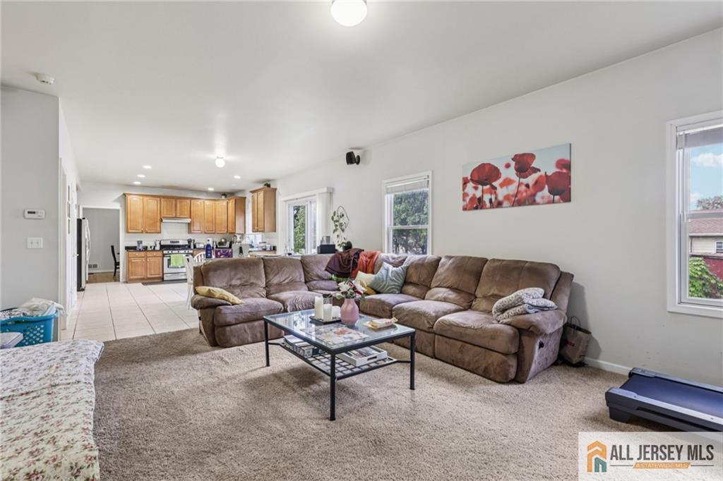 150 Carolyn Avenue Colonia NJ 07067