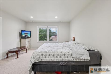 150 Carolyn Avenue Colonia NJ 07067
