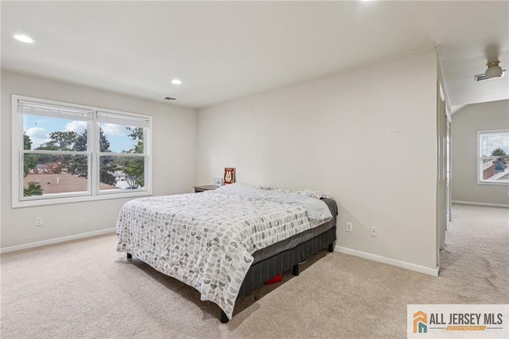 150 Carolyn Avenue Colonia NJ 07067