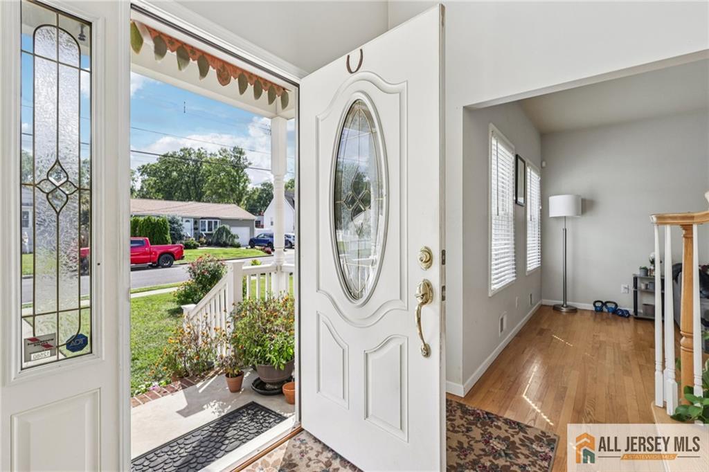150 Carolyn Avenue Colonia NJ 07067