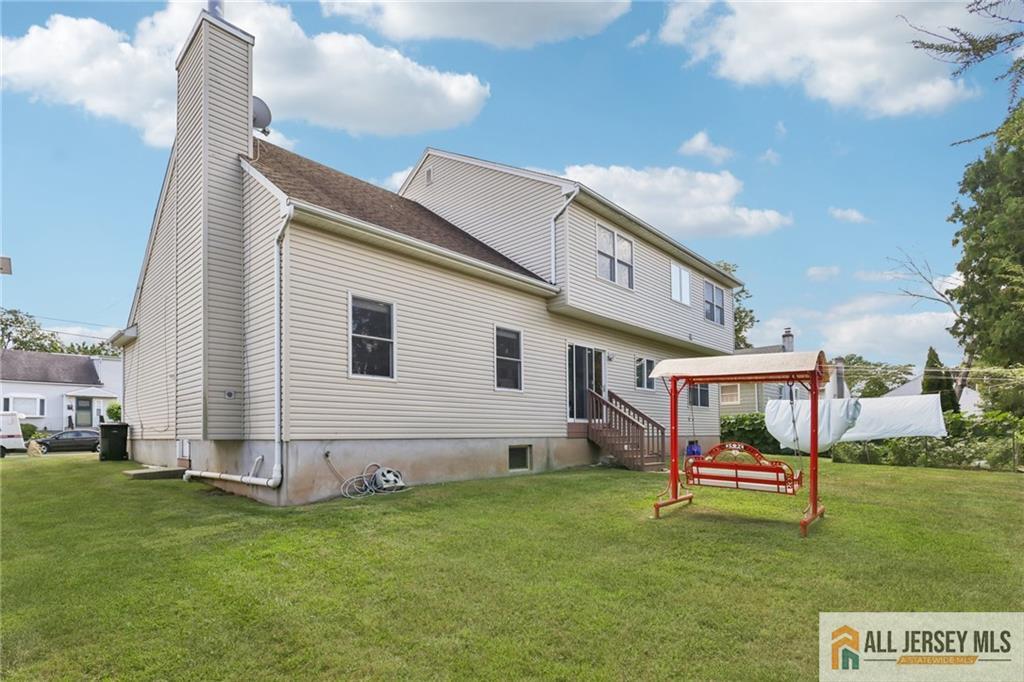150 Carolyn Avenue Colonia NJ 07067
