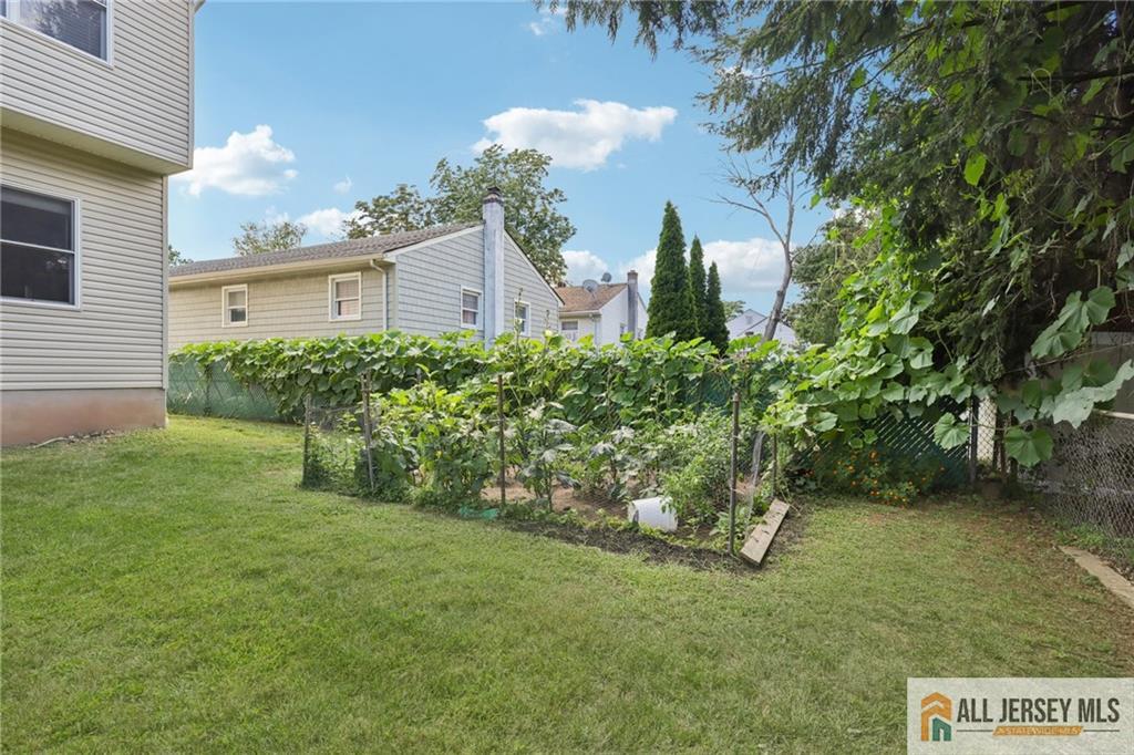 150 Carolyn Avenue Colonia NJ 07067