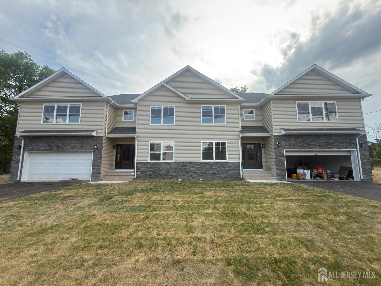 10 Delar Parkway Franklin Twsp NJ 08823
