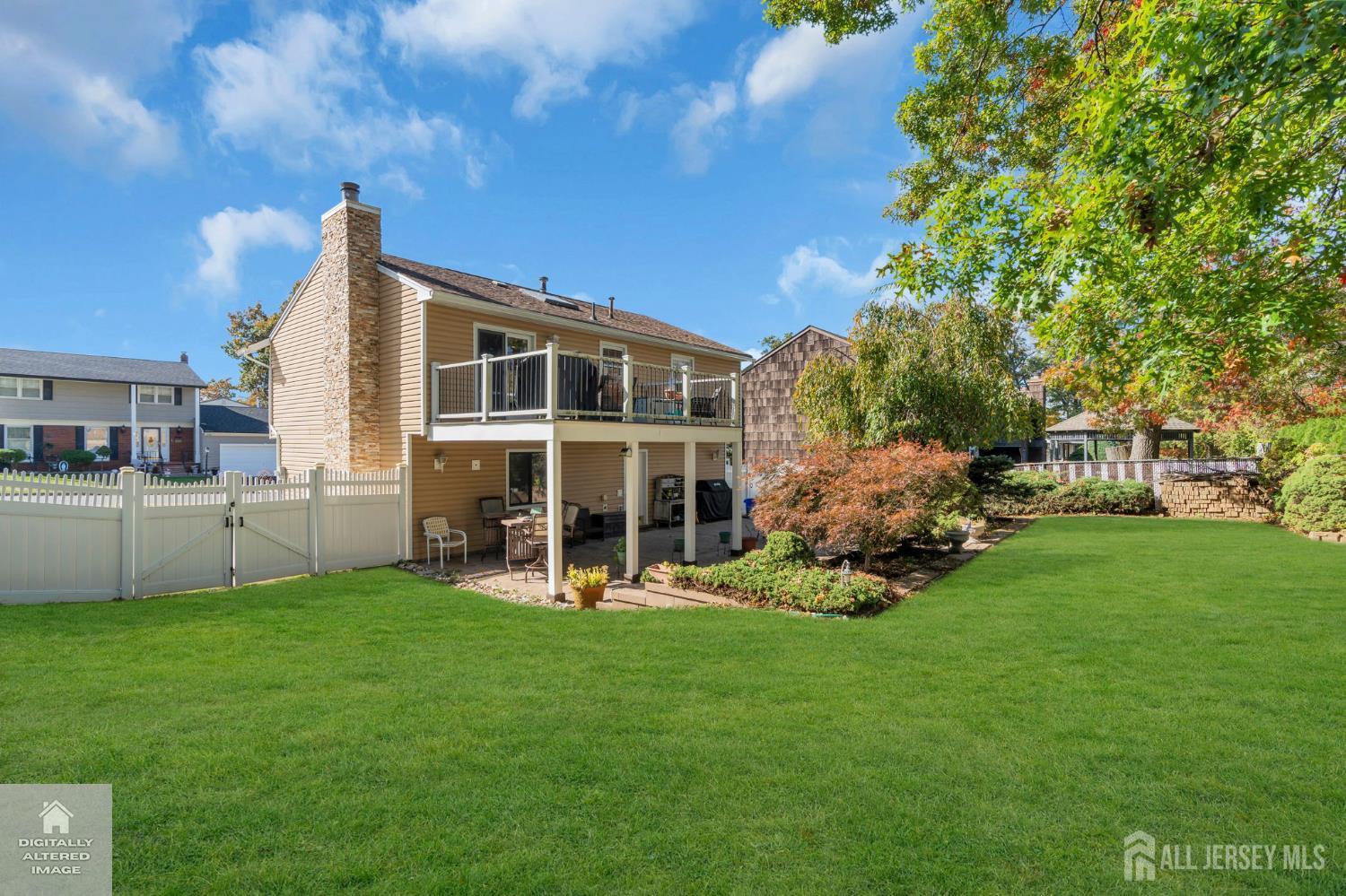 7 Thomas Avenue Sayreville NJ 08879