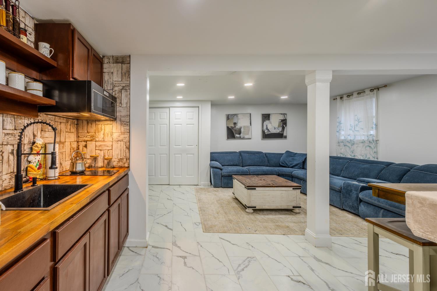 113 S Mckinley Avenue Iselin NJ 08830