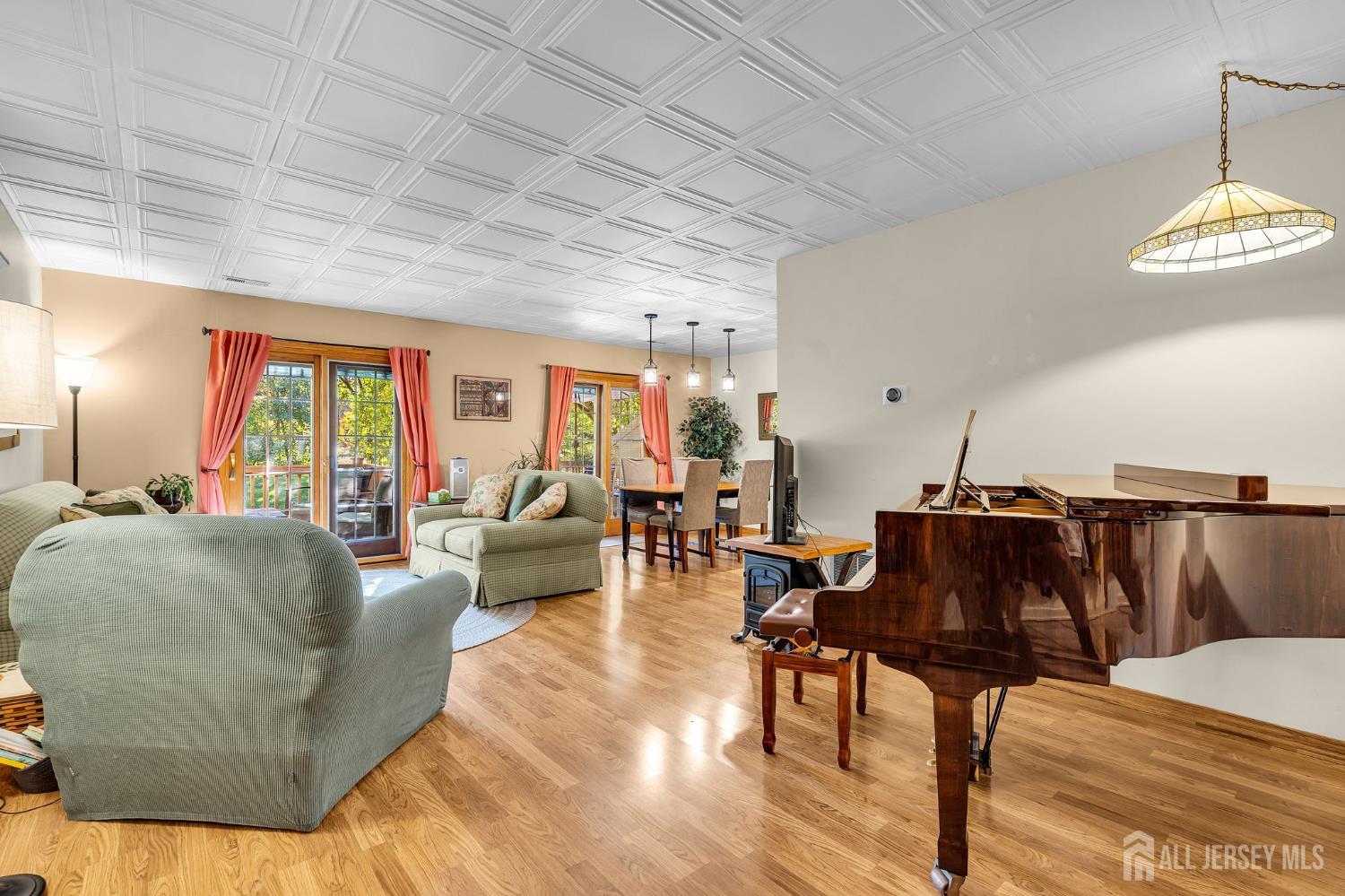 23 Ashford Drive Plainsboro NJ 08536