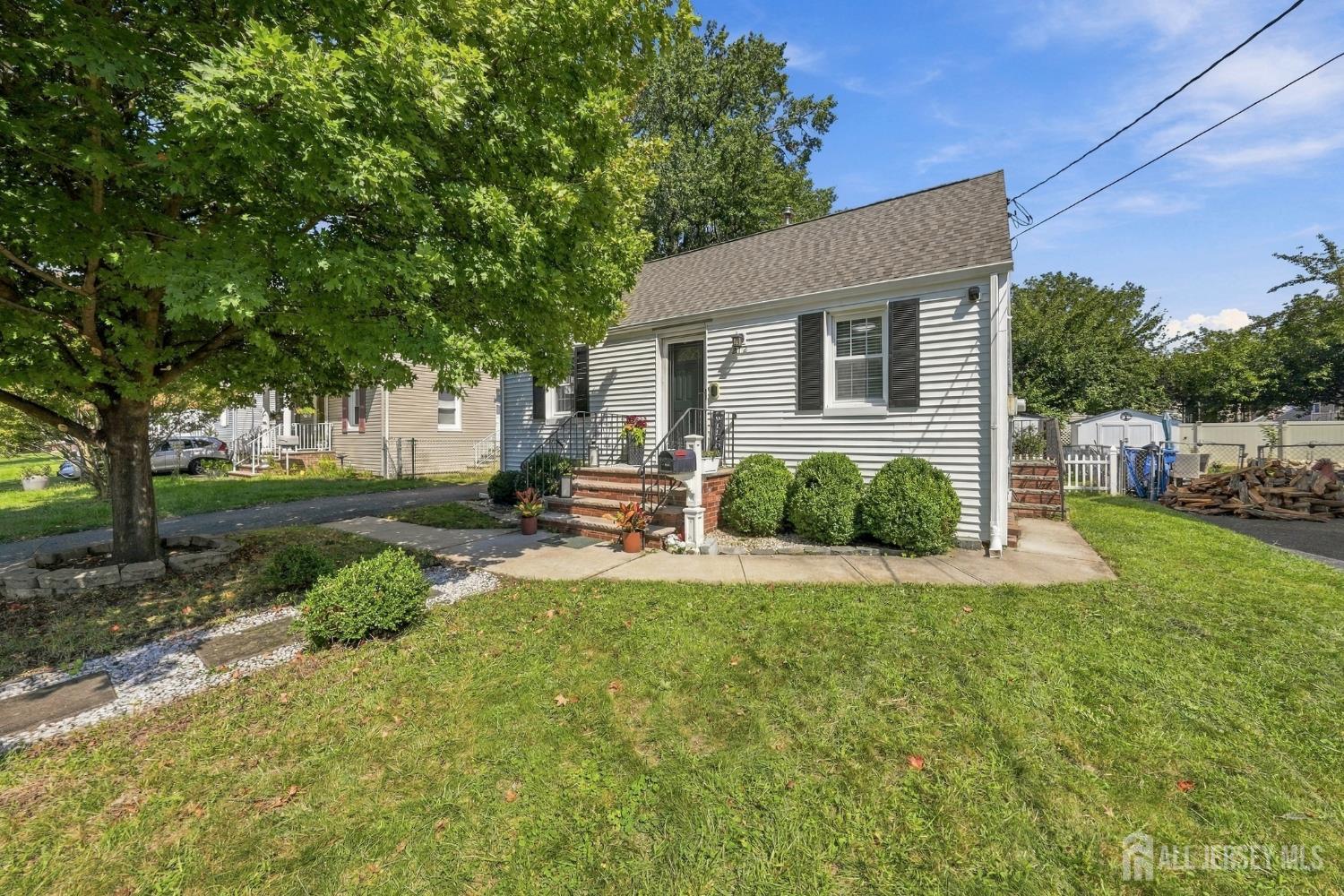 212 Stephenson Avenue Middlesex NJ 08846