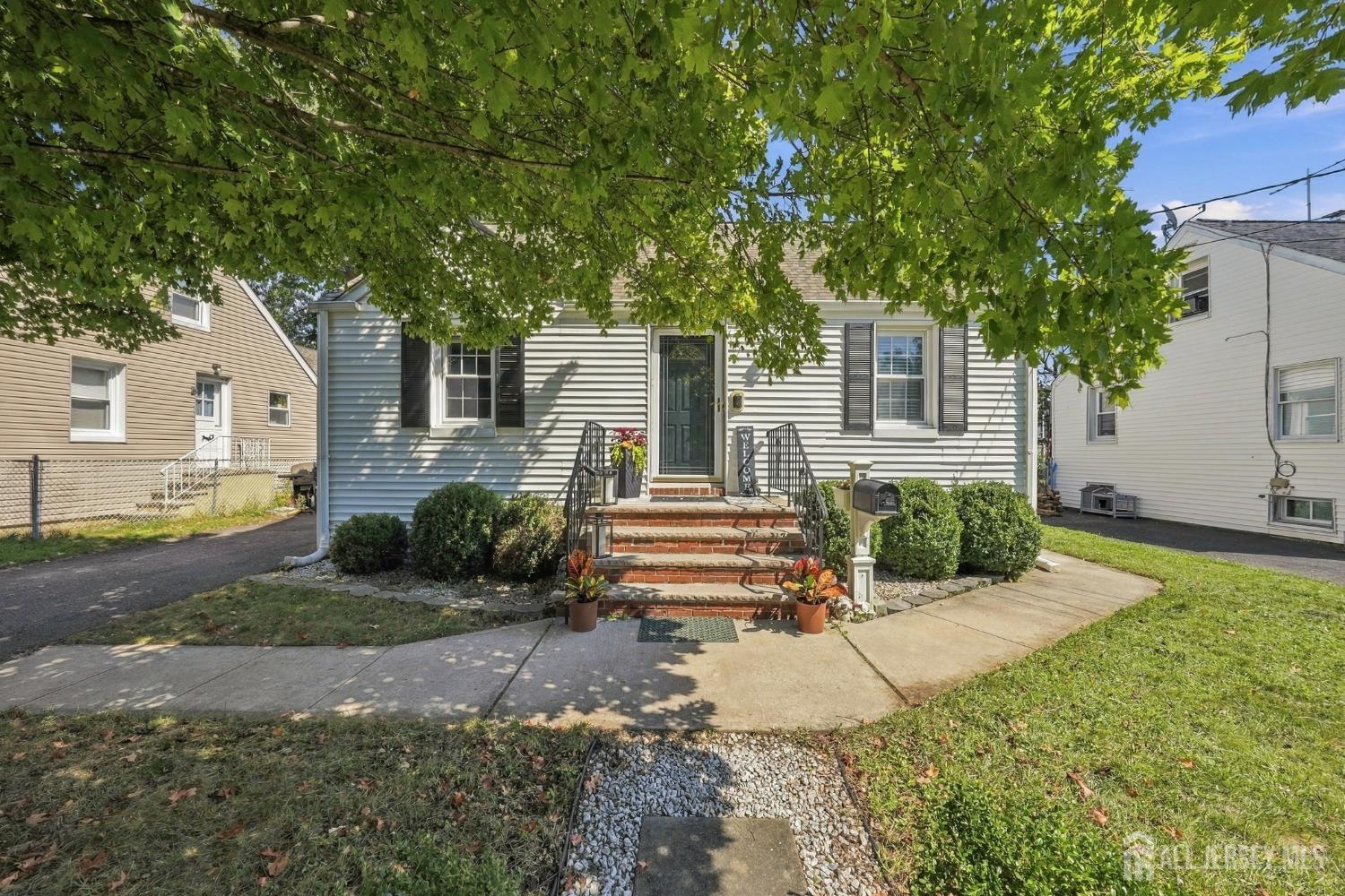 212 Stephenson Avenue Middlesex NJ 08846