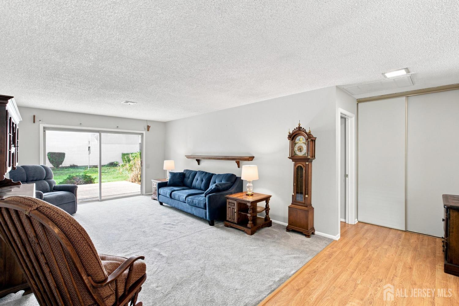 392-B Hystrix Plaza Monroe NJ 08831